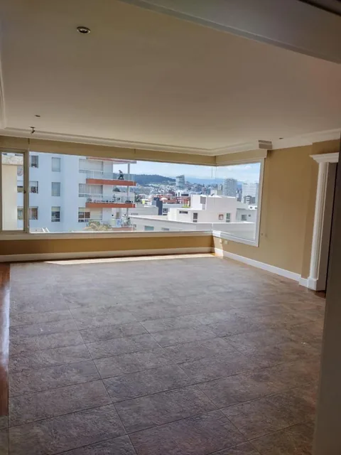 Amplio Dep de Renta o Venta 4 Dorm. de Lujo — imagen 2