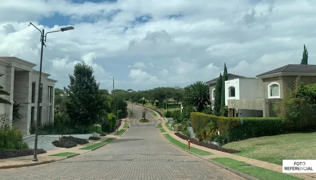 Terreno en Cumbaya en Urbanización de Lujo en Venta — imagen 4