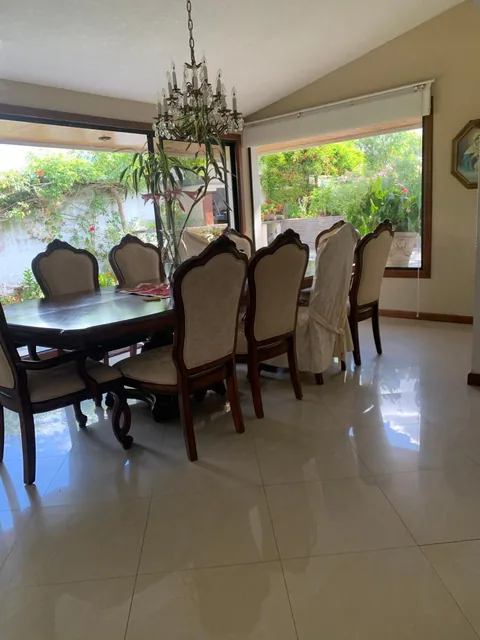 Arriendo o Vendo Hermosa Casa en Cumbaya Sector Usf — imagen 5