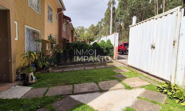 Casa Esquinera en Venta Conocoto Dentro de Conjunto — imagen 5