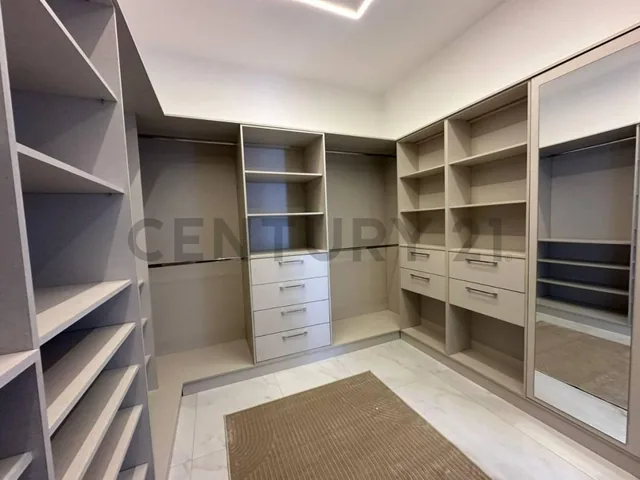 Casa de Estreno con Acabados de Lujo en Urbanización Aires Norte, Guayas — imagen 3