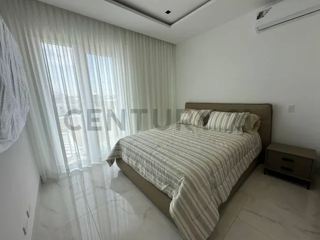 Casa de Estreno con Acabados de Lujo en Urbanización Aires Norte, Guayas — imagen 2