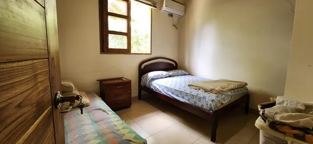 Casa con Piscina, Campestre y Acabados Modernos con Teca en Venta - Olon — imagen 2