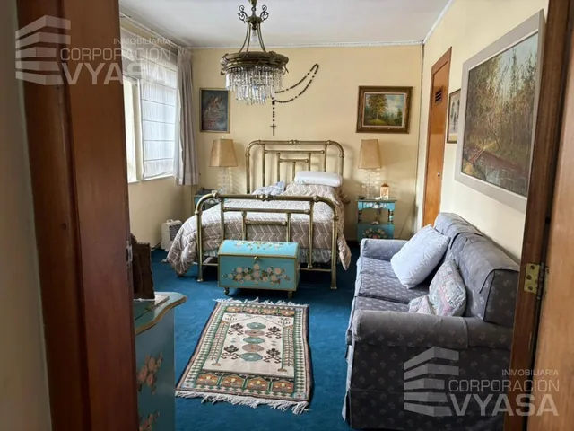 6 de Dcieimbre - Cerca Al Multicentro, en Venta Casa de 848 m² — imagen 2
