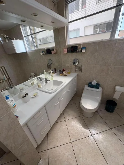 Vendo Departamento de 2 Habitaciones, Sector Quito Tenis — imagen 3