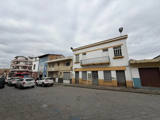 Amplia Propiedad Rentera en El Centro de Cuenca (V3137), Azuay — imagen 4