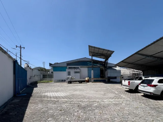 Galpon Carcelen Industrial 7.680 m² — imagen 2