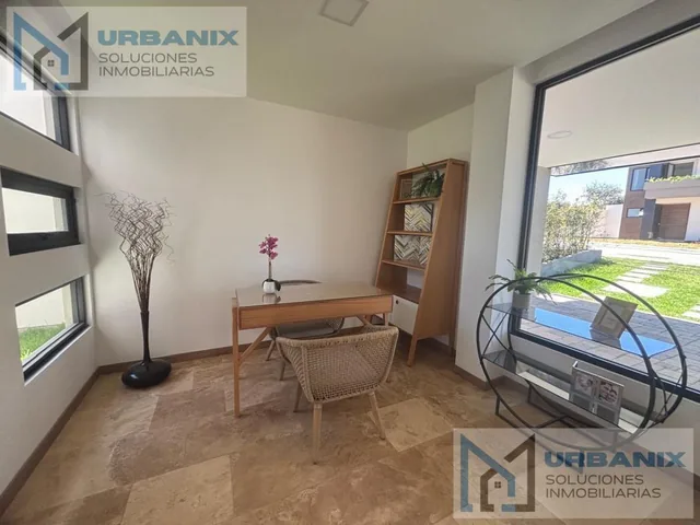 Puembo. Venta Amplia Casa por Estrenar 3 Dorm - Patio. Provincia de Pichincha — imagen 2