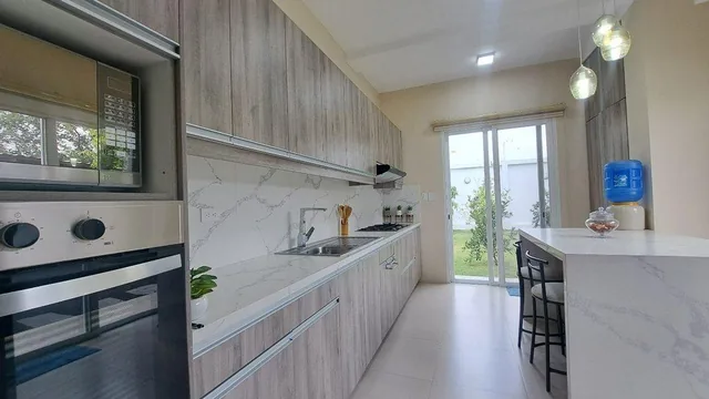 Casa Moderna Independiente de Venta en Manta L/f, Manabí — imagen 4