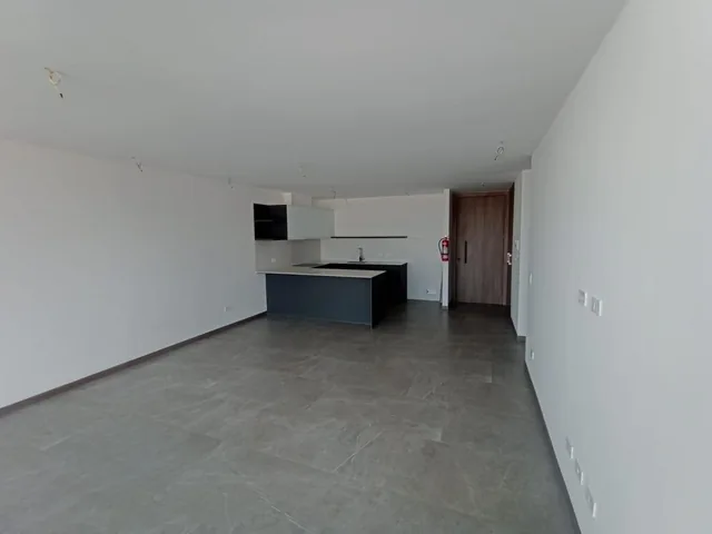 Cumbaya Departamento de Venta San Juan Departamento de 2 Habitaciones, Terraza — imagen 4