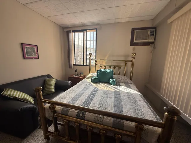 Vendo Casa con Uso de Suelo Comercial Zona Ceibos, Guayas — imagen 2