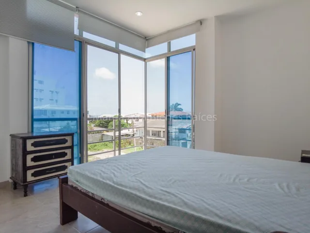 Venta de Departamento a Pasos de La Playa en Salinas — imagen 2