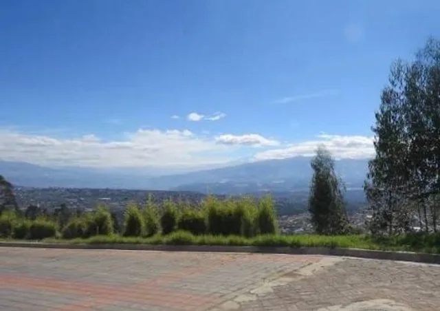 Hermoso Terreno de Venta (Eloy Alfaro) — imagen 5