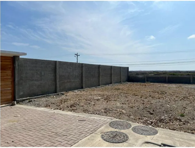 Venta de Terreno Unifamiliar en Urbanización Vistalmar — imagen 4