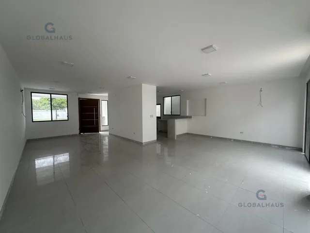 Venta de Casa en La Aurora Urb. Mallorca - 3 Habitaciones. My. Z, Guayas — imagen 2