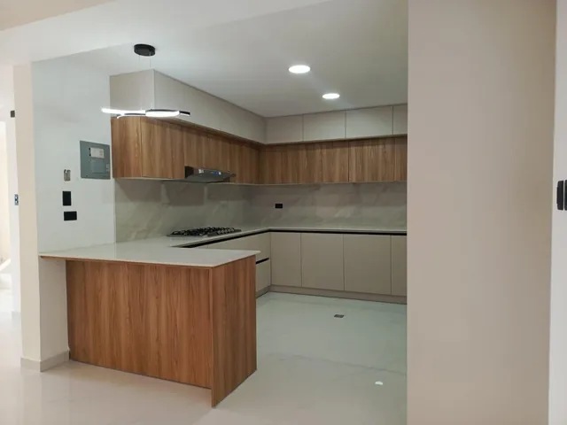 ¡Tu Nuevo Hogar Te Espera en La Mejor Zona de Manta!, Manabí — imagen 3