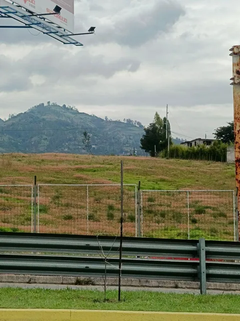 Vendo Terreno en Tumbaco Escalón La Morita y Ruta Viva — imagen 2