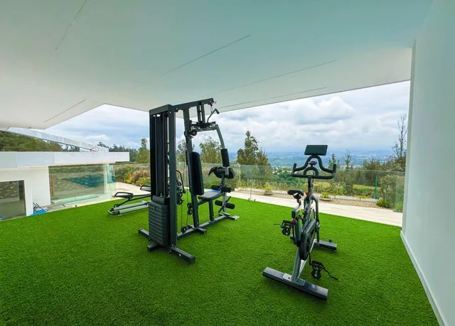 Hermosa Casa en Venta Dentro de Conjunto Sector Nayon — imagen 2