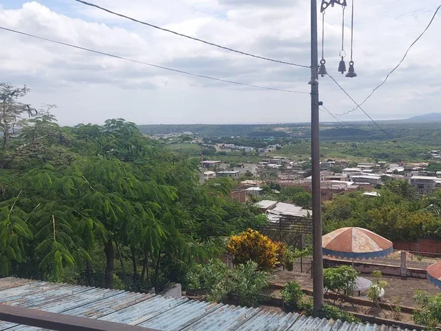Casa con Terreno de Venta Montecristi Zona Norte R/b, Manabí — imagen 4