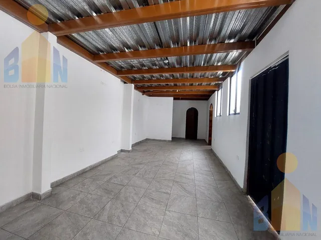 Vendo Casa Rentera y 2 Locales Comerciales Mariscal Plaza Foch — imagen 5
