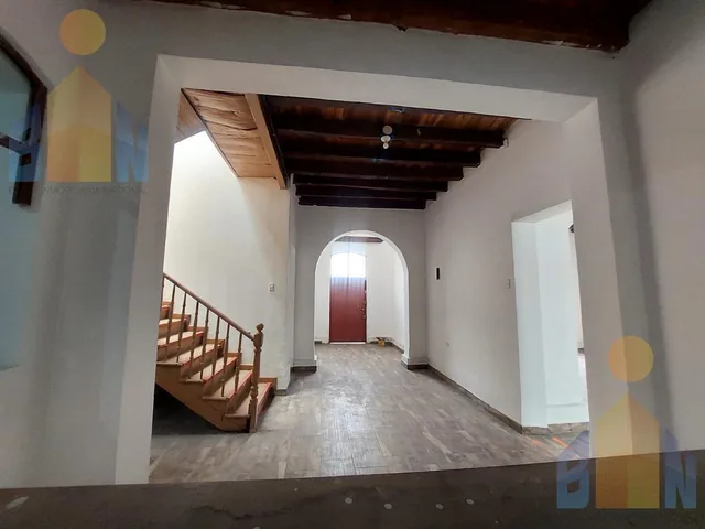 Vendo Casa Rentera y 2 Locales Comerciales Mariscal Plaza Foch — imagen 2