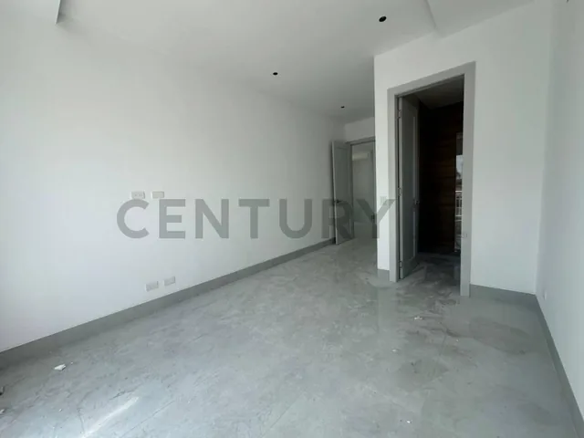 Casa de Estreno con Acabados de Lujo en Urbanización Aires Norte, Guayas — imagen 4