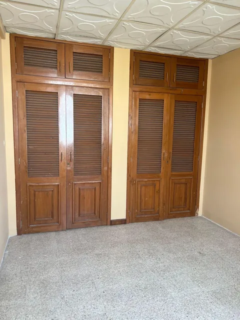 Venta 600 m² de Terreno, Casa 305 m² de Constr - Avda. Leopoldo Carrera Calvo, Frente Colegio Balandra, Guayas — imagen 2