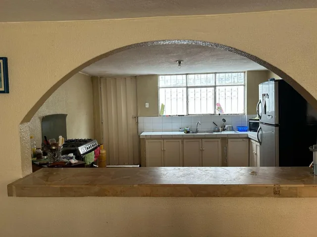 Amplia Casa en Conjunto Residencial Sector San José de Morán Calderón — imagen 5