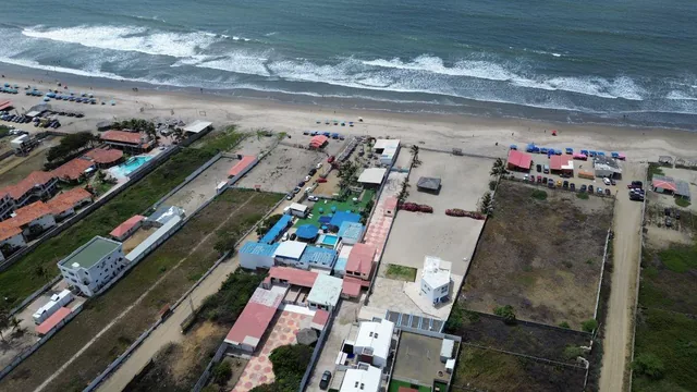 Se Vende Terreno Esquinero en Km 4.5 Vía a Data (Playas) Junto a Playa Paraíso y Urb. Altamar, Guayas — imagen 2
