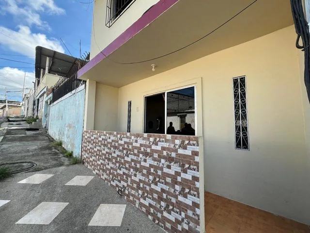 Casa Rentera de Venta en Manta Zona Norte Fv, Manabí — imagen 3