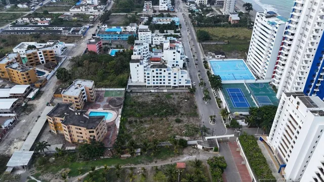 Vendo Terreno - Tonsupa Frente Grand Diamond Beach — imagen 2