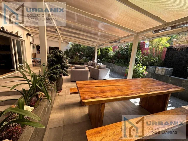 Venta Amplia Casa 3 Dorm - Estudio - Pérgola - Bbq - Basement. Urb. El Condado — imagen 2