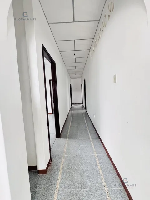 Venta de Casa en Salinas, Cdla. Italiana, 4 Habitaciones. E. D — imagen 3