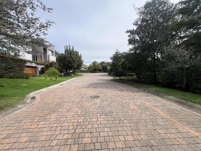 Terreno de Venta Ubicado Dentro de La Urbanización Más Exclusiva Dentro de La Viña — imagen 4