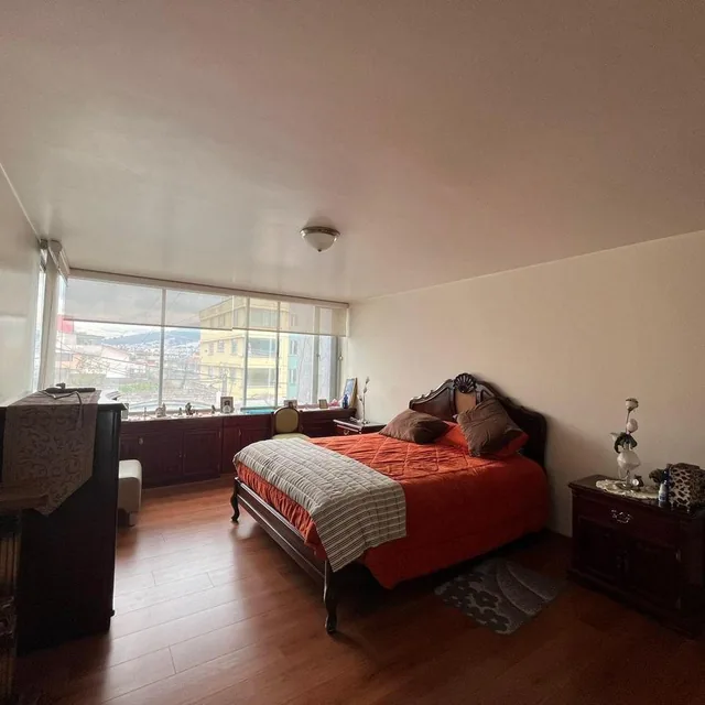 Venta Casa Sector Real Audiencia — imagen 2