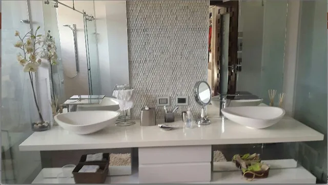 Venta Casa Nueva en Cumbaya Sector Colegio Menor!. Provincia de Pichincha — imagen 3
