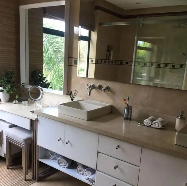 Samborondon Urbanizacion Entre Lagos Casa Amoblada en Venta, Guayas — imagen 3