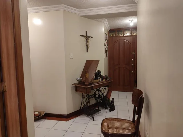 Departamento en Venta Sector La Floresta — imagen 2