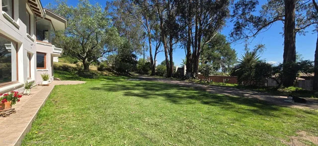 Venta, Chiviqui Tumbaco, Terreno Plano, Hermoso Entorno Natural. Provincia de Pichincha — imagen 3