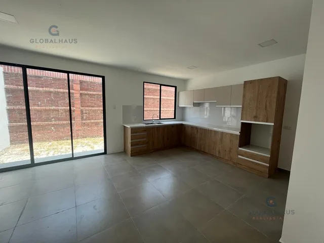 Venta de Casa en Samborondón, 3 Habitaciones. G. m. Guayas — imagen 3