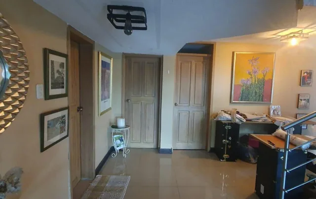 Casa de Venta en Cumbaya Exclente Ubicacion — imagen 2