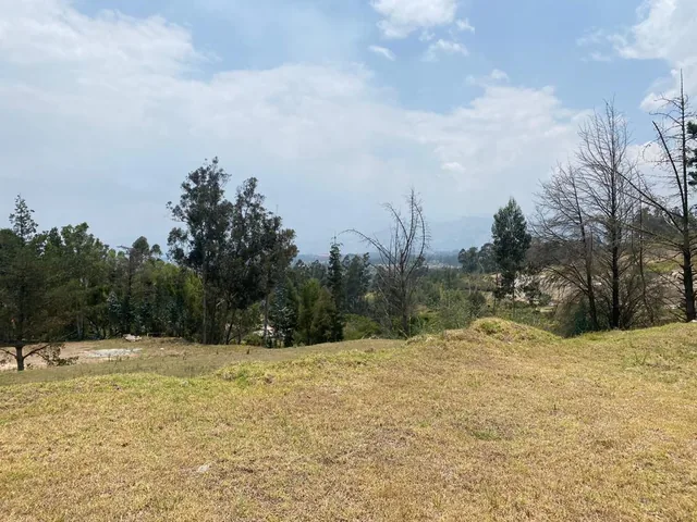 Espectacular Terreno de Venta en La Mejor Zona de Tumbaco, La Cerámica — imagen 2