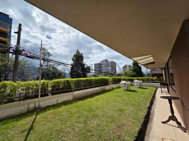 Departamento con Jardín y Patio en Venta Sector Batan Alto — imagen 2