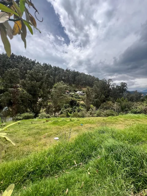 Terreno de 2100 m² en Venta Sangolqui con Acceso Asfaltado — imagen 2