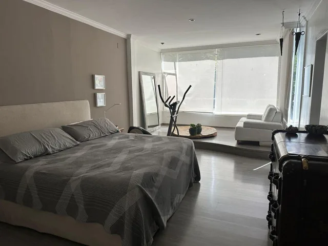 Departamento Ubicado Dentro de Urbanización Exclusiva y Seguro. Sector Menor — imagen 4