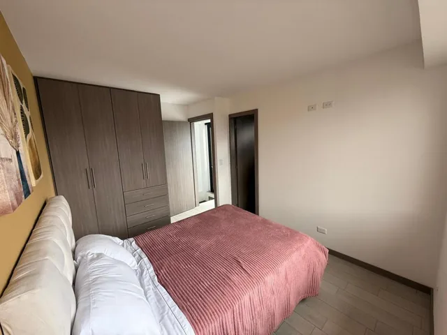 Hermosas Casas en Venta 141 m² - Cashapamba — imagen 3