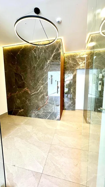 Suite de Arriendo en Cumbayá con Terraza. Provincia de Pichincha — imagen 2