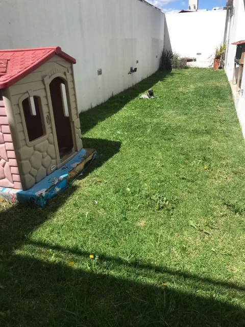 Vendo Departamento de Lujo 2 Dorm. y Jardín Quito Tenis — imagen 4
