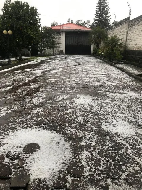 Terreno y Casa Independiente Cerramiento y Cerca Electrica, Sector Conocoto, 1826 m² — imagen 4