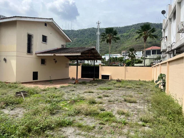Venta 600 m² de Terreno, 305 m², de Construcción Ceibos, Avda. Leopoldo Carrera Calvo, Guayas — imagen 5